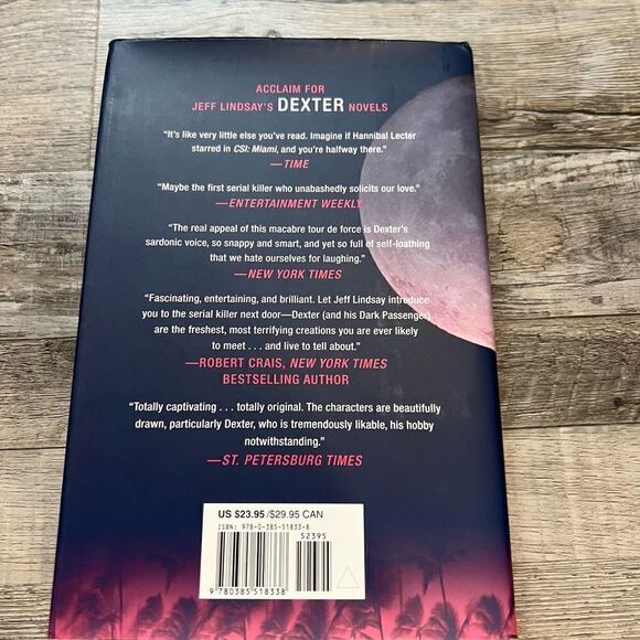 Dexter in the Dark Jeff Lindsay Hardback first edition - Picture 4 of 5
